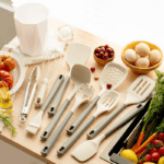 Silicone kitchen utensils set